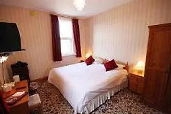 Warrens Guest house 4*